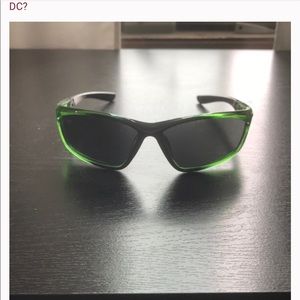 Men’s Green & Black Sports Sunglasses